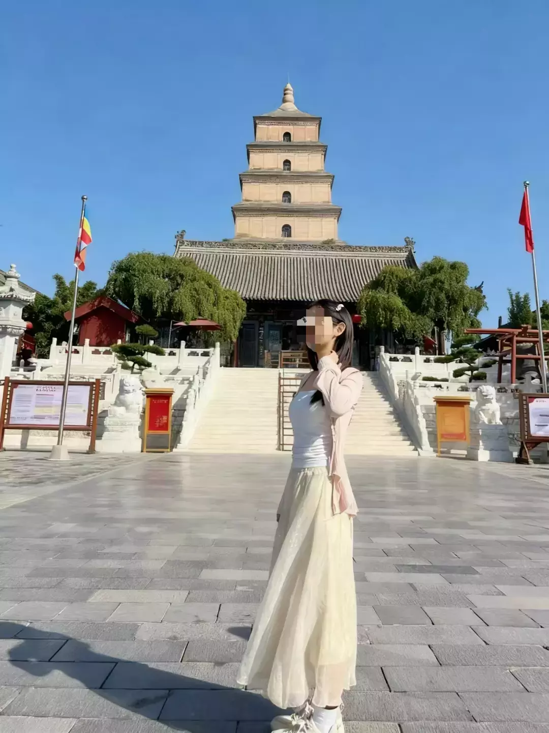 图片[4]_把AI当印钞机，每天下班P几张图多赚100块！_云峰项目库